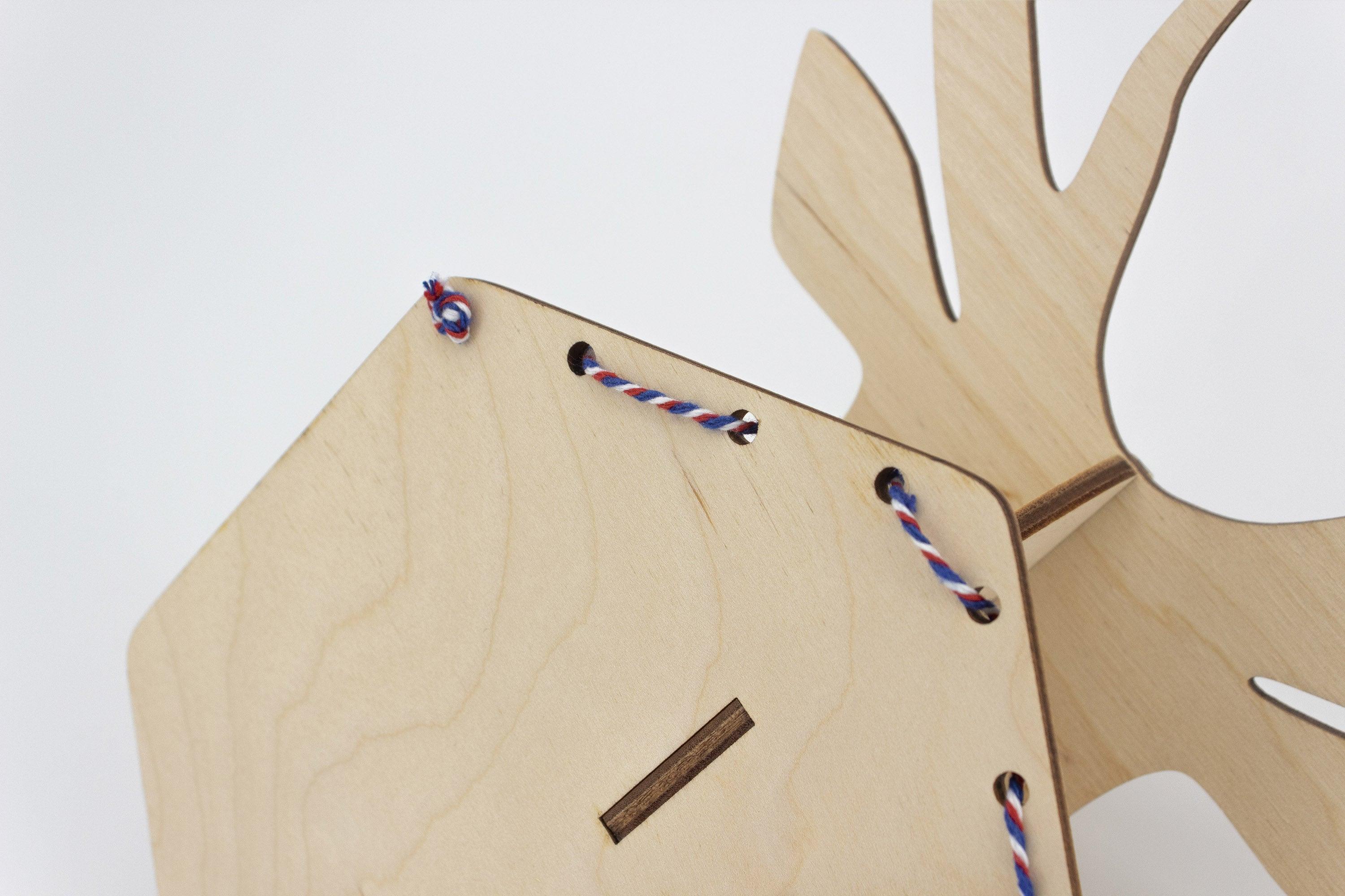 Trophées animaux en bois - Reine Mère