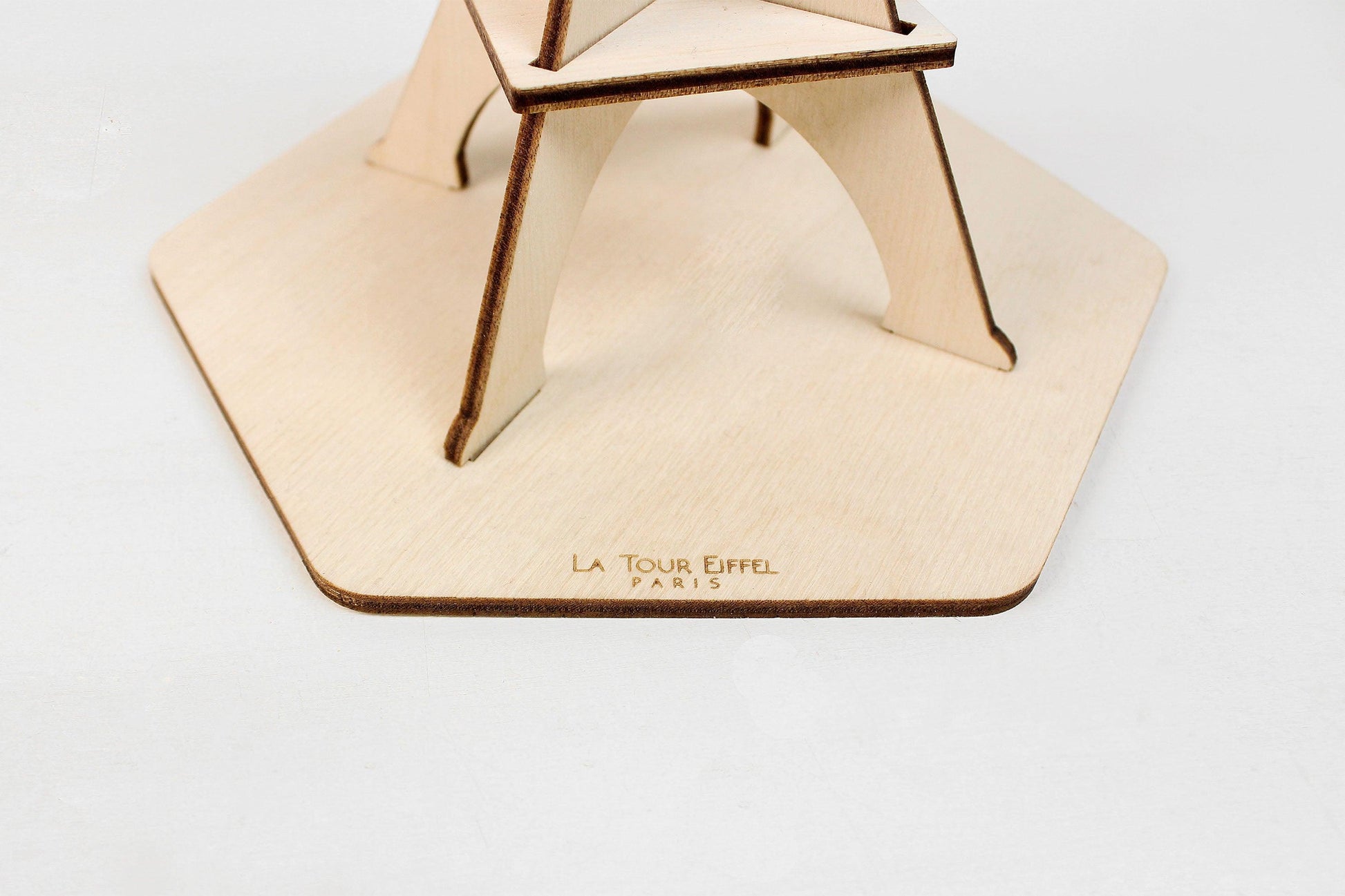 Tour Eiffel - Reine Mère