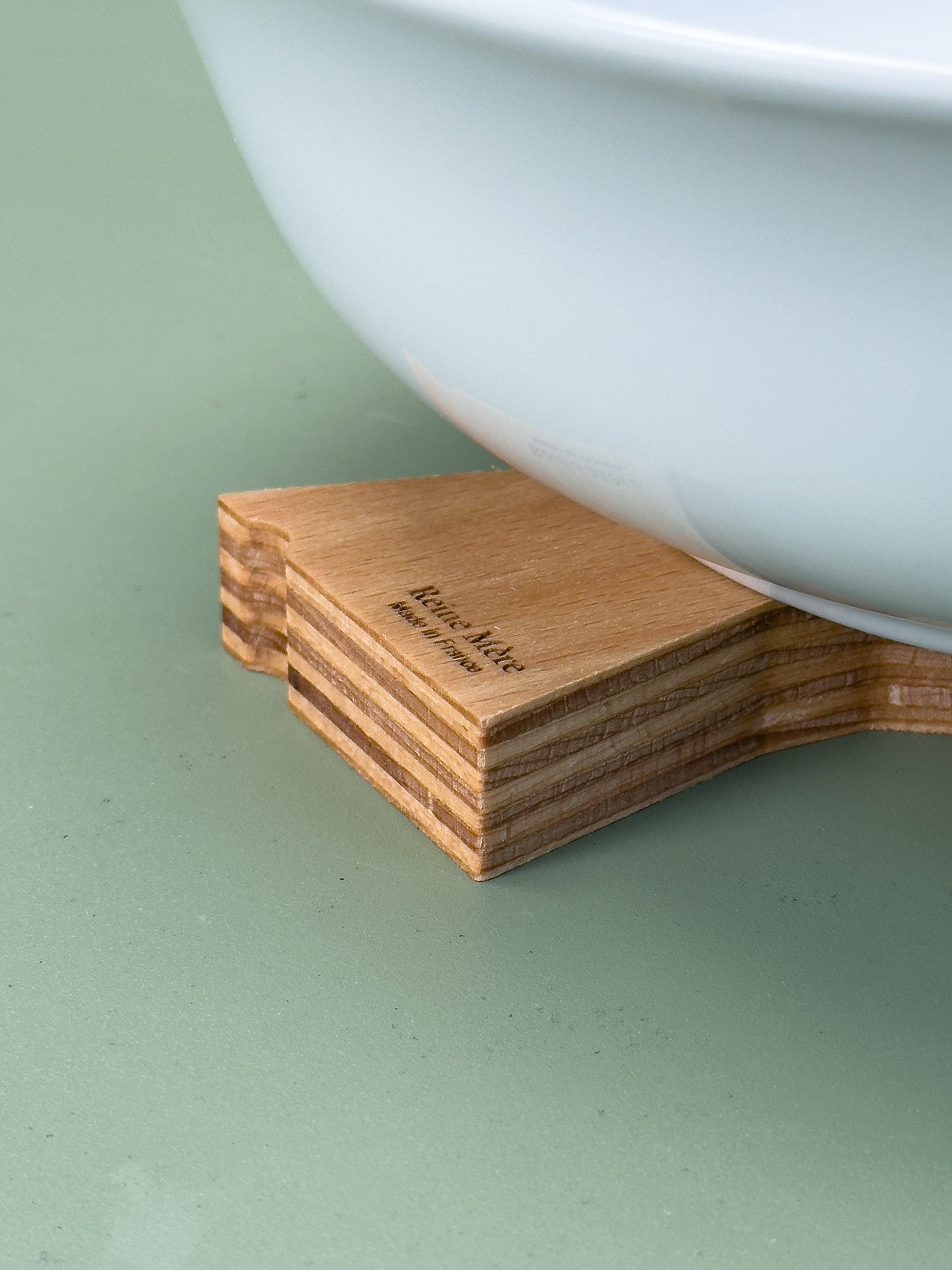 Dessous de plat forme arbre