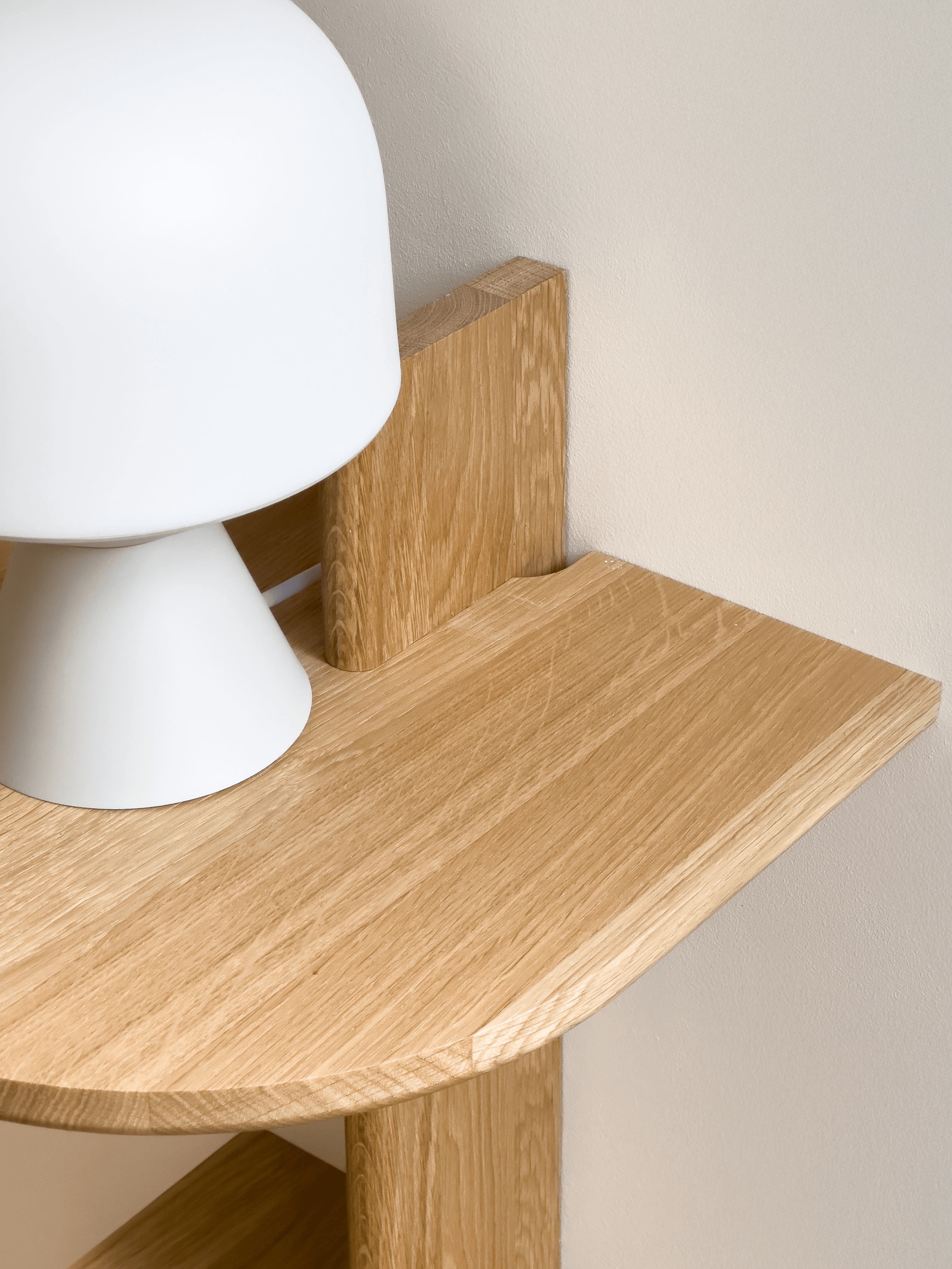 Etagere de chevet chêne Morphée double dessus