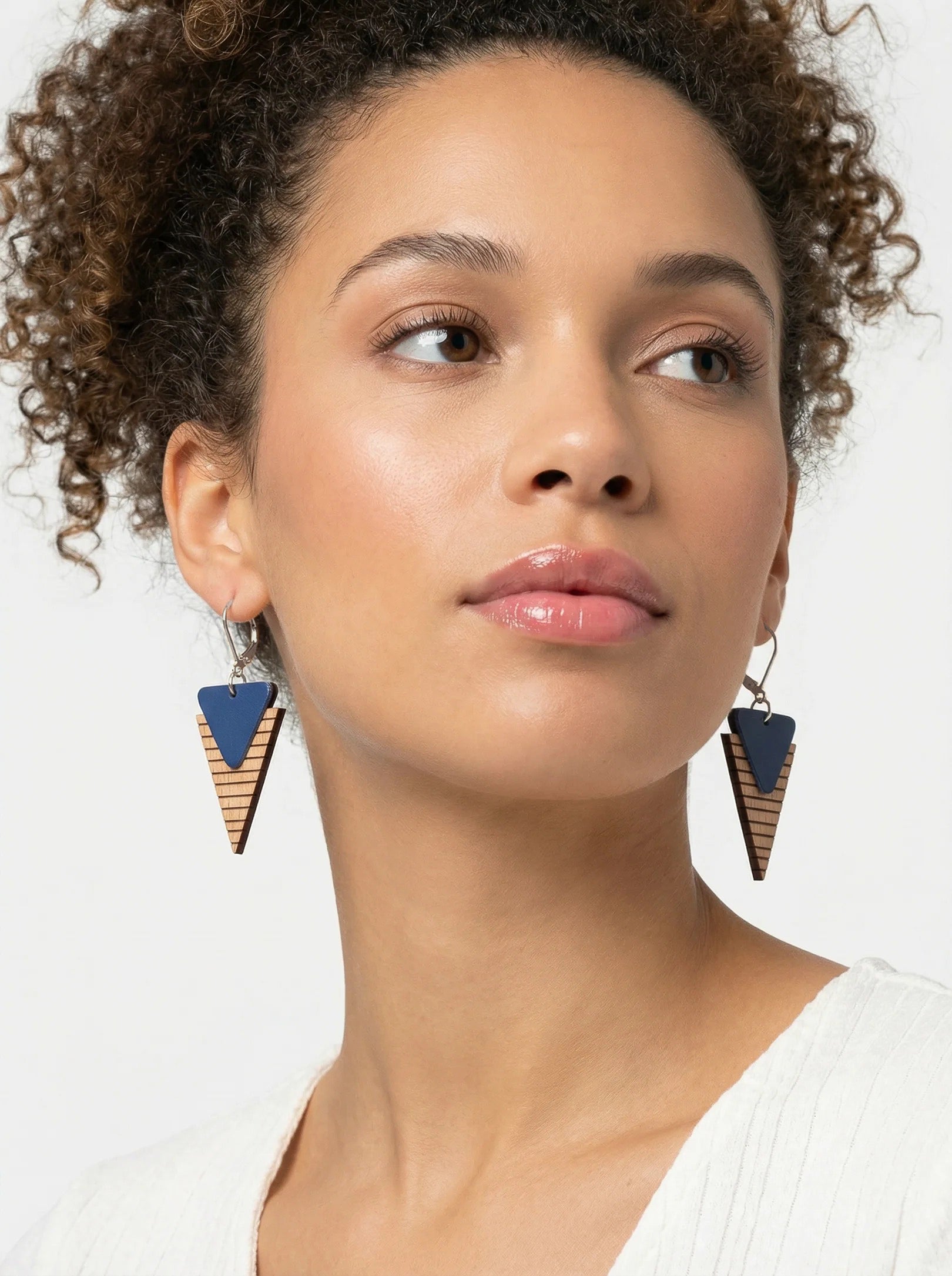 Collection Marinière - Boucles d'oreilles en bois et en cuir